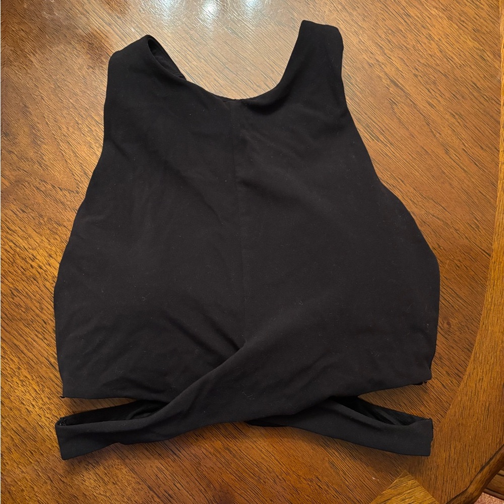 Athleta Black Crop Tank Top Cut Out Cross Body